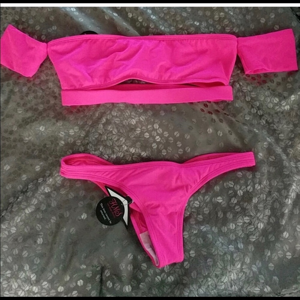 Hot Miami styles pink bikini